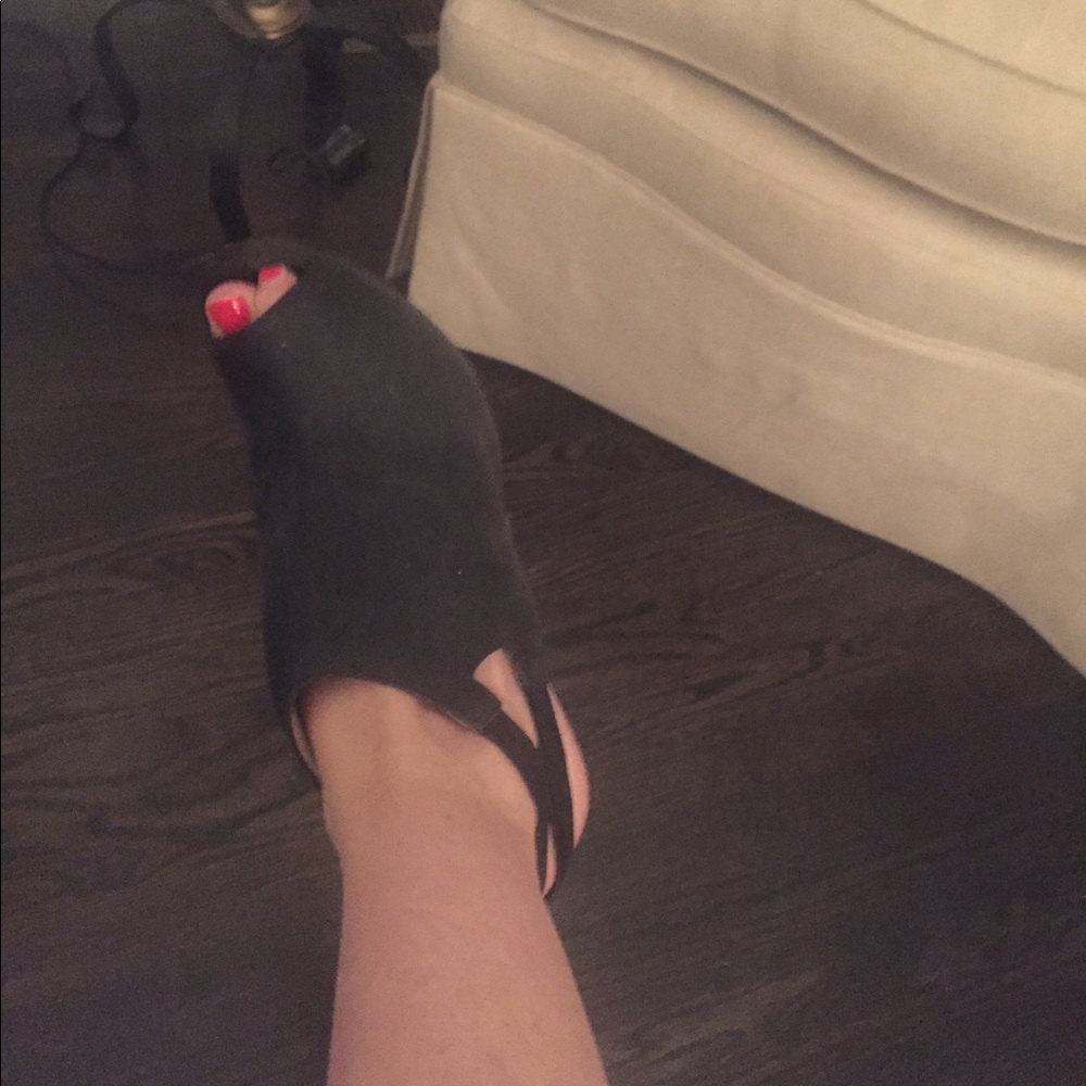 Open toe booties - Picture 6 of 7